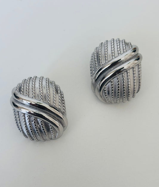 Boucle d’oreille